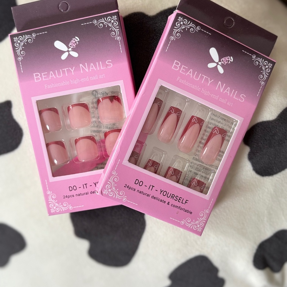 Fake press on nail set